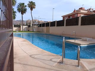 Miete Etagenwohnung in Aguadulce Sur. Se alquila piso en aguadulce