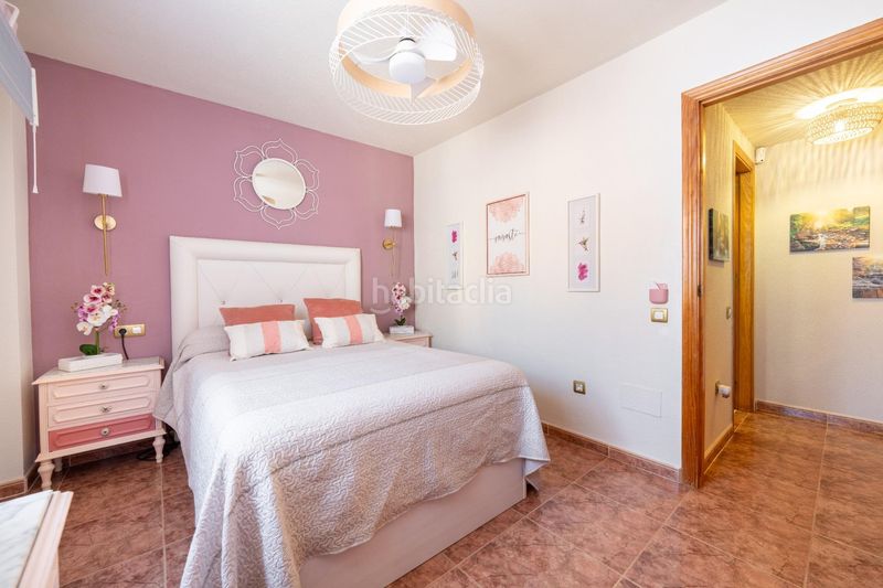Foto d9d4e868-6ce4-46b8-9ad5-a349e3d97076. Dúplex amb piscina a Retamar Almería