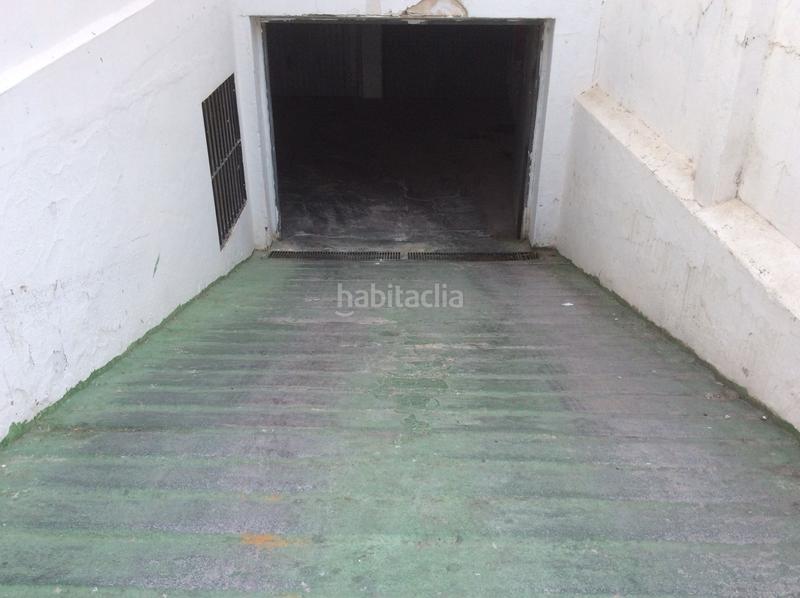 Foto 6805b53c-dd2d-4f48-b020-f3e8f24d59e1. Parking coche en Arroyo de la Miel Benalmádena