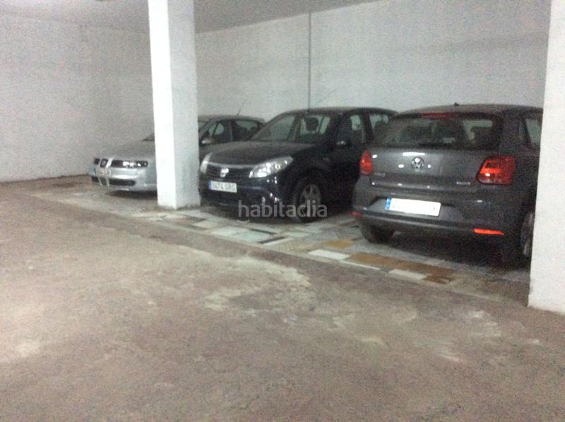 Foto 683d90d3-ceaf-4f42-a19e-27f106c521be. Parking coche en Arroyo de la Miel Benalmádena
