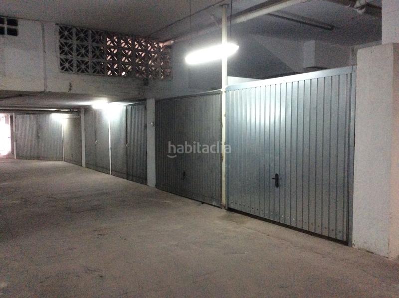 Foto 7f40fef0-ff5a-491e-9790-af3e442b9807. Parking voiture dans Arroyo de la Miel Benalmádena