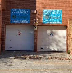 Parking coche en Avenida de rocío jurado 1. A 3 minutos de la playa andando