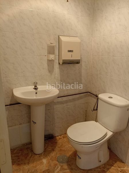 Foto c795e92d-1489-495c-ab68-81d99aa43147. Location local commercial dans Centro-San Felipe-Huerta Fava Línea de la Concepción (La)