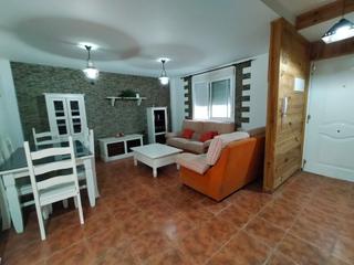 Casa adosada en San Pedro-Gabriel Mir-Mara Guerrero. Calle gabriel mir