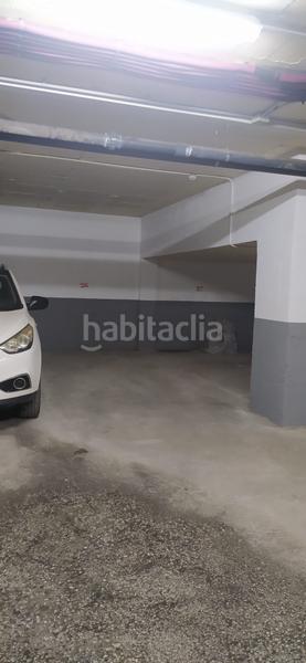 Foto 2c121318-5b66-47c4-ae5b-076711d371a7. Parking coche en La Atunara-Periáñez Línea de la Concepción (La)