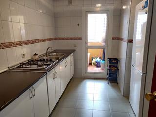Affitto Appartamento in San José-San Bernardo. Se alquila piso solo para profesores!!