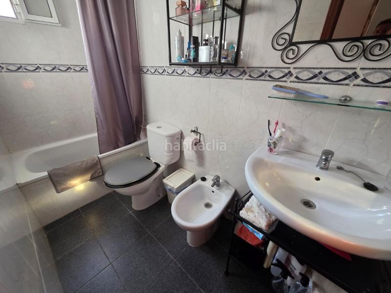 Foto ddacc3b4-c4b4-4f36-888e-cad5533581ed. Casa adossada amb aparcament a San Pedro-Gabriel Miró-María Guerrero Línea de la Concepción (La)