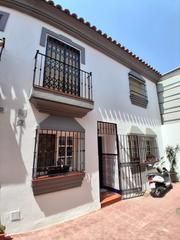 Location Maison jumelée à El Zabal-Santa Margarita. Se alquila casa adosada solo par aprofesores!!