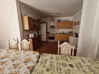 Haus in San Pedro-Gabriel Miró-María Guerrero. Se vende casa ideal para inversión!!