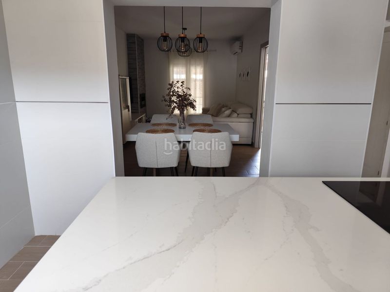 Foto a6f78fd3-2baa-4656-90a8-8bfffad6a788. Casa adossada a El Zabal-Santa Margarita Línea de la Concepción (La)