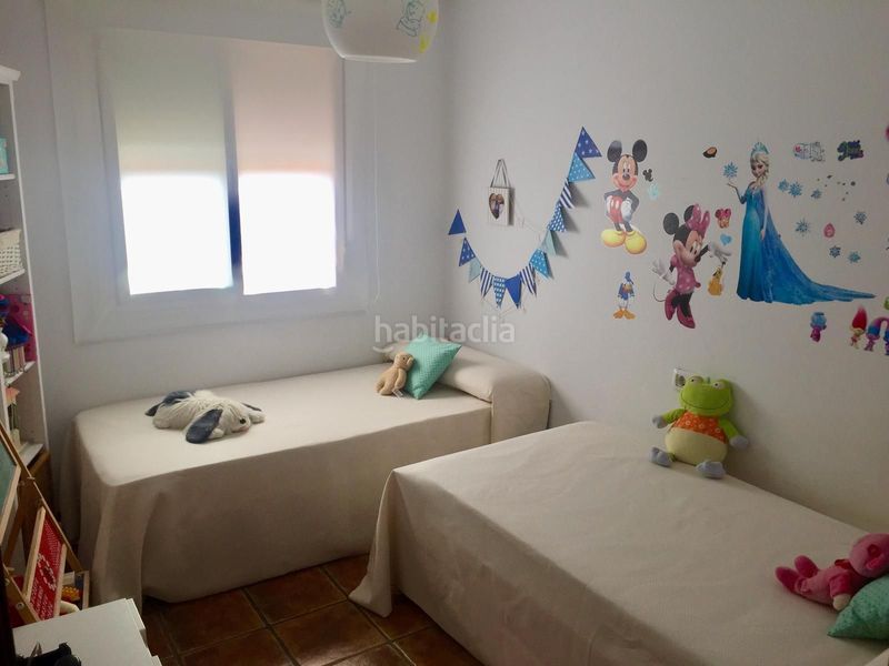 Foto 04b96ed8-aff4-45fb-8066-92f298b23786. Casa adossada a El Zabal-Santa Margarita Línea de la Concepción (La)