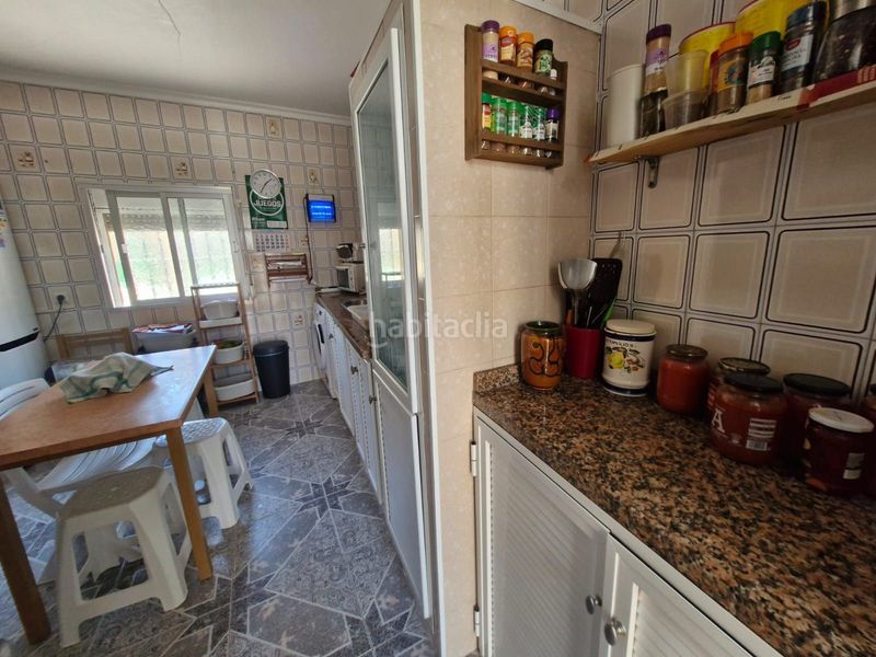 Foto 5b127d9c-e6b1-498a-b527-b314bbe12a91. Casa adossada a La Atunara-Periáñez Línea de la Concepción (La)