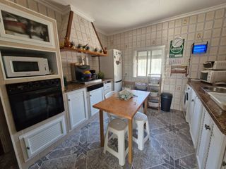 Casa adossada a La Atunara-Periáñez. Se vende casa con terraza y azotea!!