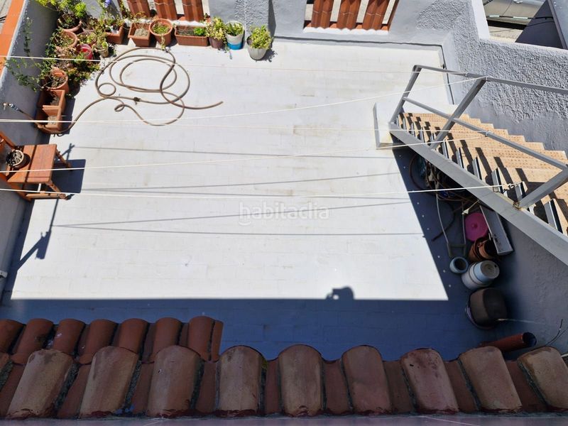 Foto bcd08881-a050-44fc-b9a3-b305f642dec6. Casa adossada a La Atunara-Periáñez Línea de la Concepción (La)