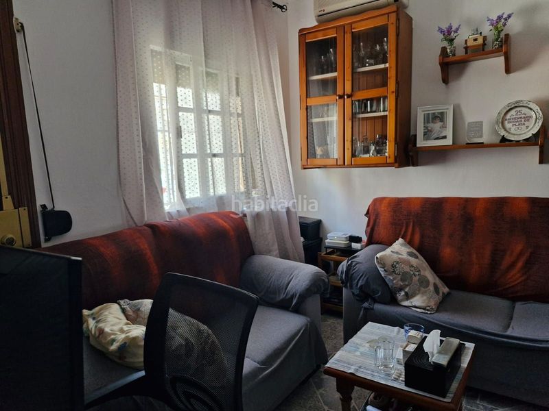 Foto bfad76e2-3fbf-4662-9b7e-c81bbcac405d. Casa adossada a La Atunara-Periáñez Línea de la Concepción (La)