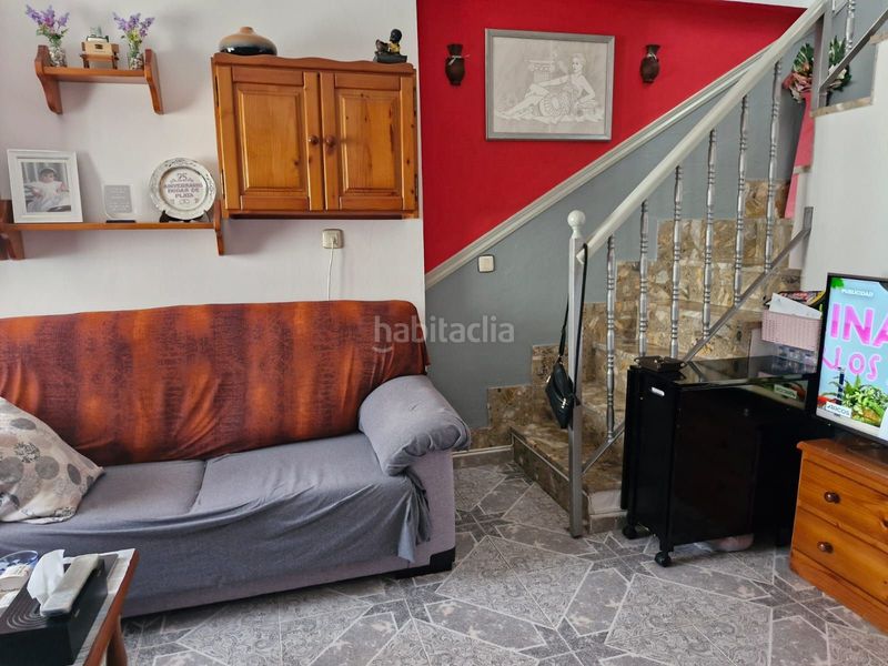 Foto ce774eff-2aae-4446-87df-8f647ff19ba0. Casa adossada a La Atunara-Periáñez Línea de la Concepción (La)