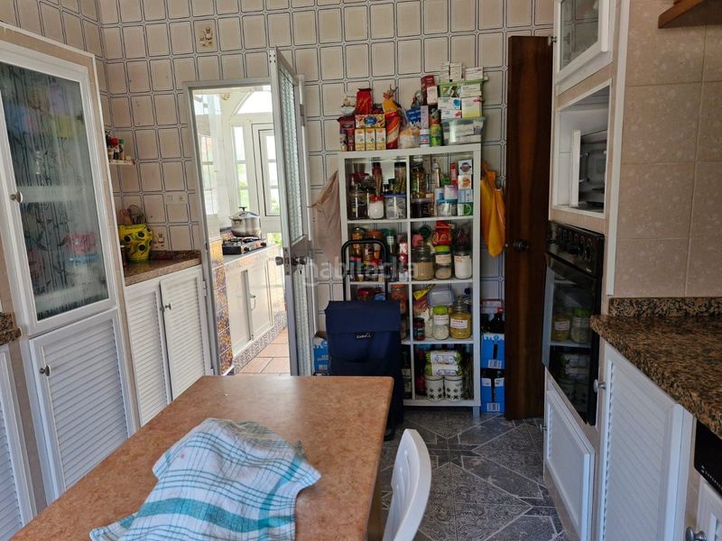 Foto d2b04ec4-0e3c-4c94-b407-6725d897b43f. Casa adossada a La Atunara-Periáñez Línea de la Concepción (La)