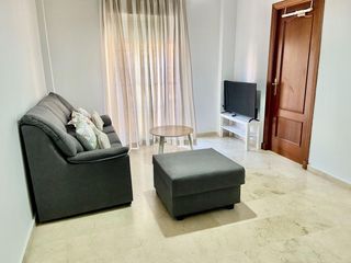 Affitto Appartamento in Centro-San Felipe-Huerta Fava. Se alquila piso para profesores!!