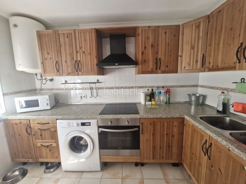 Foto 0f10b09b-5e38-417a-9a04-253575b33bcb. Casa adossada a El Zabal-Santa Margarita Línea de la Concepción (La)