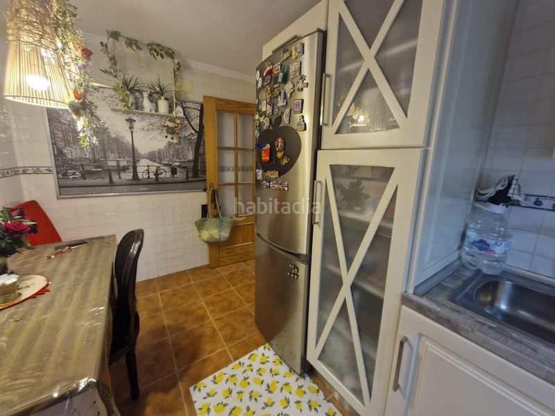 Foto cae11232-be35-4b59-a41a-c8825f755859. Pis a Mondejar-Junquillos Línea de la Concepción (La)