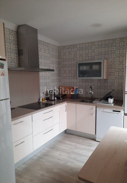 Foto ea0ee5fa-2056-4a9a-8727-76c61716776c. Casa adossada amb aparcament a San Pedro-Gabriel Miró-María Guerrero Línea de la Concepción (La)
