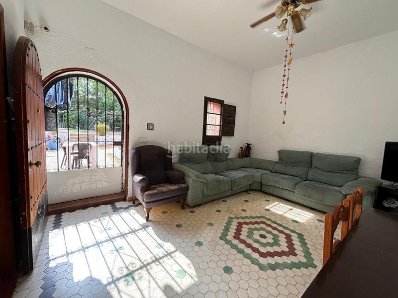 Foto 466ff952-6ff4-43db-a169-bf2a943416f2. Chalet mit heizung parking pool in Oromana Alcalá de Guadaira