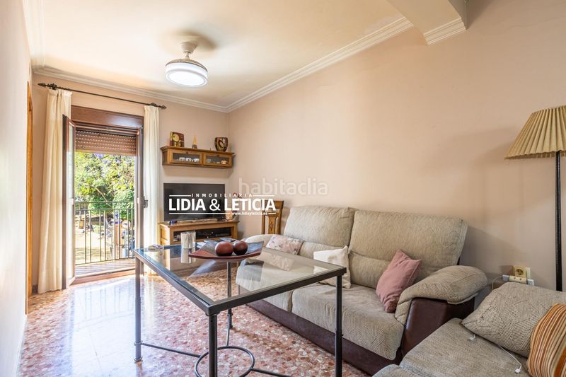 Foto 4ceaedfa-5d0e-43f2-8cdb-2b3712b17179. Casa amb calefacció a La Paz Alcalá de Guadaira