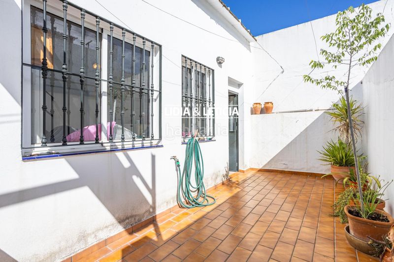 Foto cd96755c-d0de-4a75-80da-f0281423fa57. Casa amb calefacció a La Paz Alcalá de Guadaira