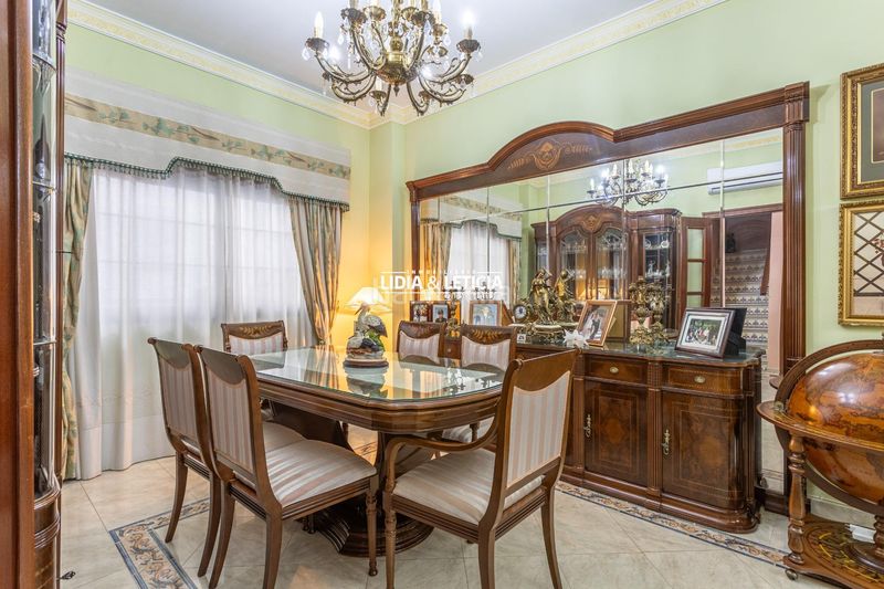 Foto 5038a124-8743-4e8a-9592-cc2a65e1304a. Casa amb aparcament a Mairena del Alcor