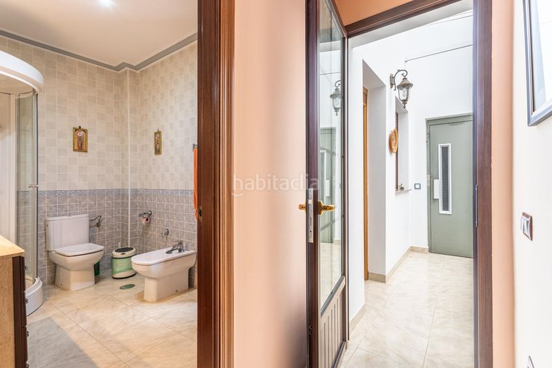 Foto 73b90faa-e109-43d4-87f3-5d9d3576569c. Casa amb aparcament a Mairena del Alcor