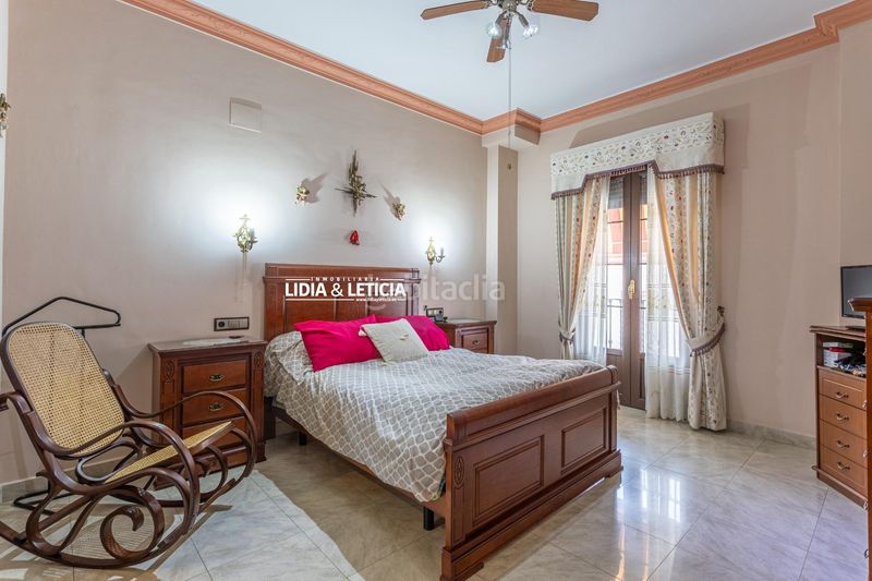 Foto af94c26a-1934-49ad-bb5f-ac0853f13e70. Casa amb aparcament a Mairena del Alcor