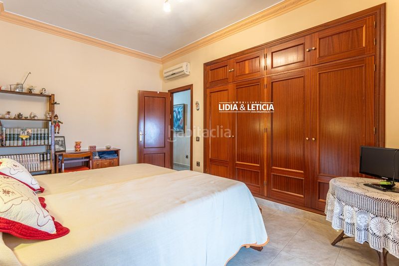 Foto cb0f7d14-de27-4467-9159-572f9b2861a9. Casa amb aparcament a Mairena del Alcor