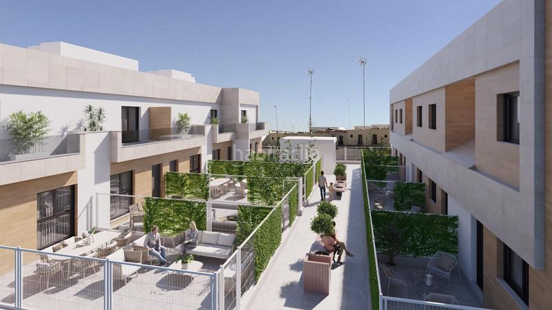 Foto d70c6801-de8d-4c7f-b5eb-18c164541133. House with heating parking pool in Centro Alcalá de Guadaira