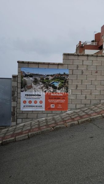 Foto 4cb69020-c651-48d7-bd5e-5595bf472e53. Casa amb aparcament piscina a Centro Alcalá de Guadaira