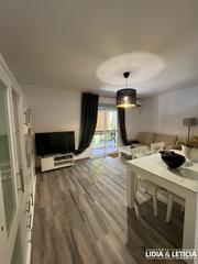 Appartement en La Paz. Piso en alcala de guadaira, zona la paz o instituto se vende alq
