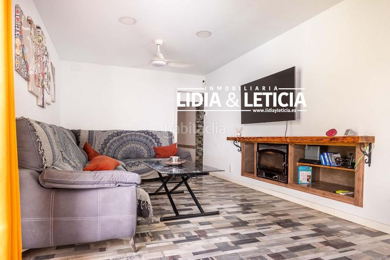Foto 1054d533-5a4b-46d7-8cac-8389801f2c10. Casa  de una sola planta en zona Centro, en Centro Alcalá de Guadaira
