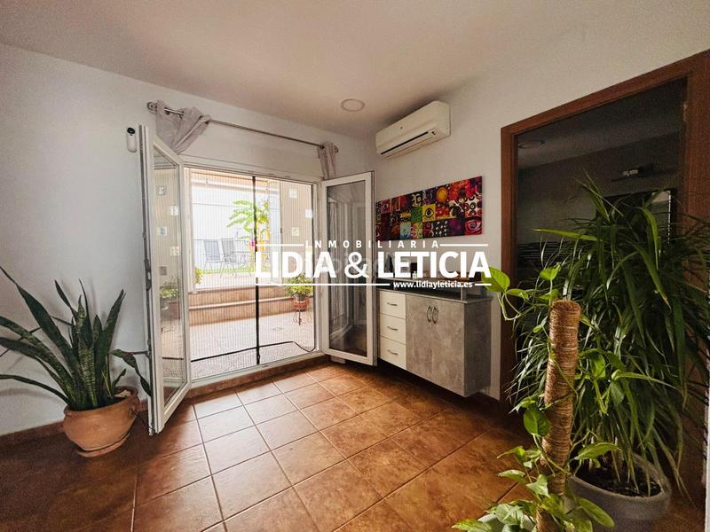 Foto 26f66f7c-6124-481c-9da0-b7fbb2a8901b. Casa  de una sola planta en zona Centro, en Centro Alcalá de Guadaira