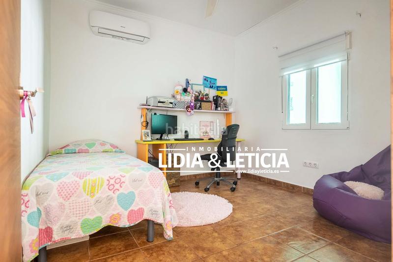 Foto 3c09914b-9e70-47de-943b-561d93b48ee3. Casa  de una sola planta en zona Centro, en Centro Alcalá de Guadaira