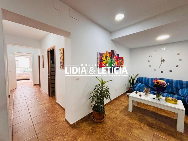 Foto 7ff51758-0ec7-4a9c-a855-4d2a5e5691ef. Casa  de una sola planta en zona Centro, en Centro Alcalá de Guadaira