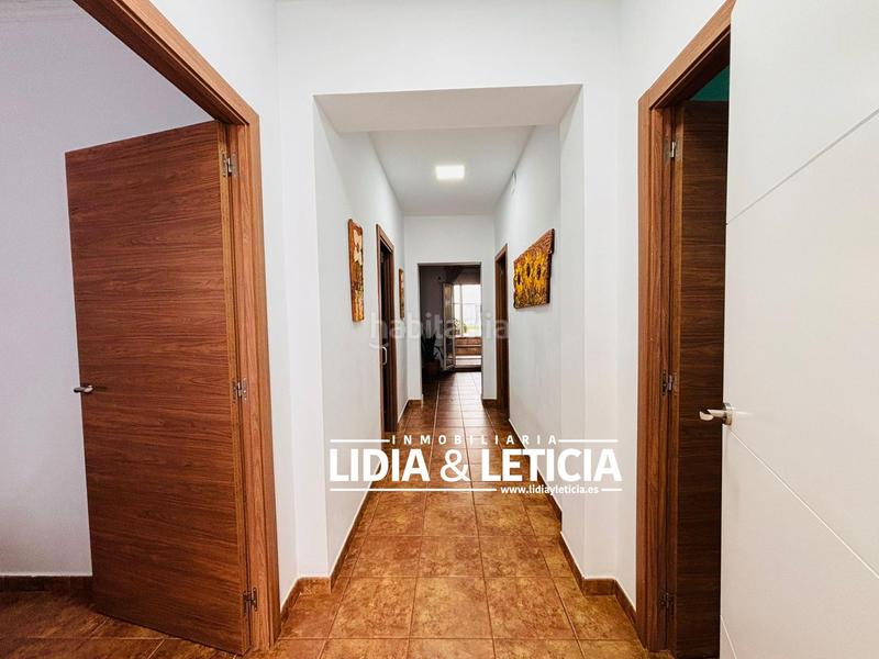 Foto a22485d6-e45a-4d96-b524-1bcad17d21aa. Casa  de una sola planta en zona Centro, en Centro Alcalá de Guadaira