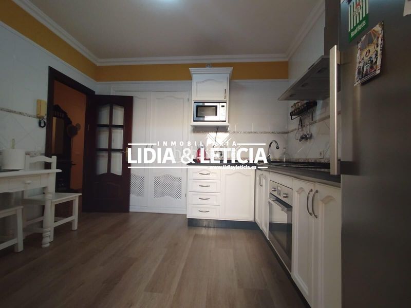 Foto 44560cb5-df4b-4361-834d-c803edb061c7. Casa amb aparcament a La Paz Alcalá de Guadaira