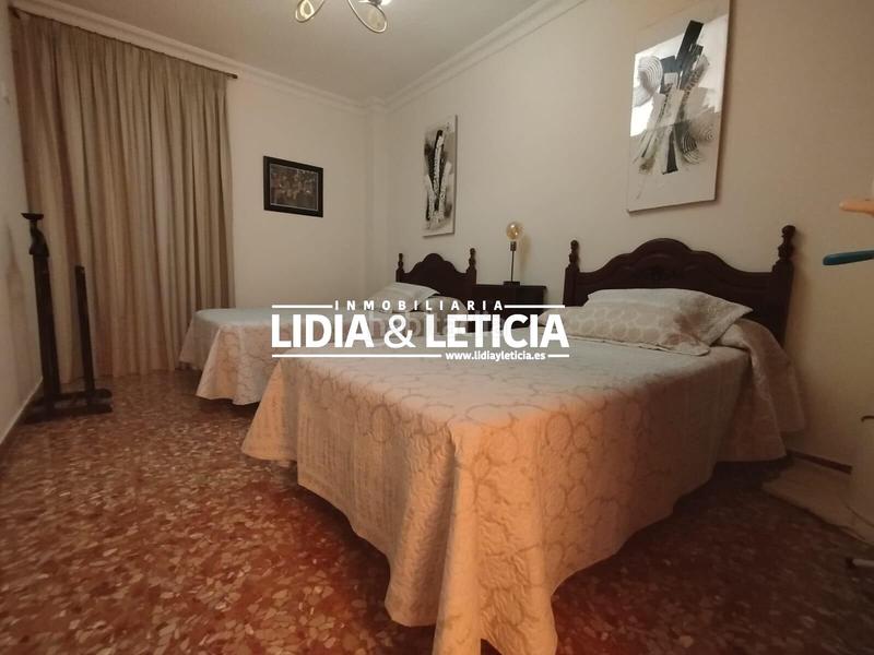 Foto a1810857-f057-4993-abe1-2cccf6f12ede. Casa amb aparcament a La Paz Alcalá de Guadaira