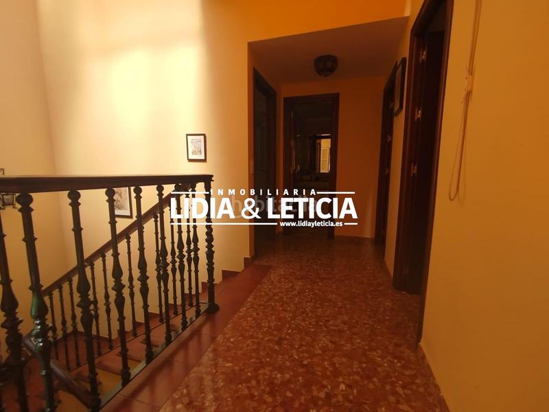 Foto dd9855c0-7e37-4a2e-b2ad-26b85c959b1f. Casa amb aparcament a La Paz Alcalá de Guadaira