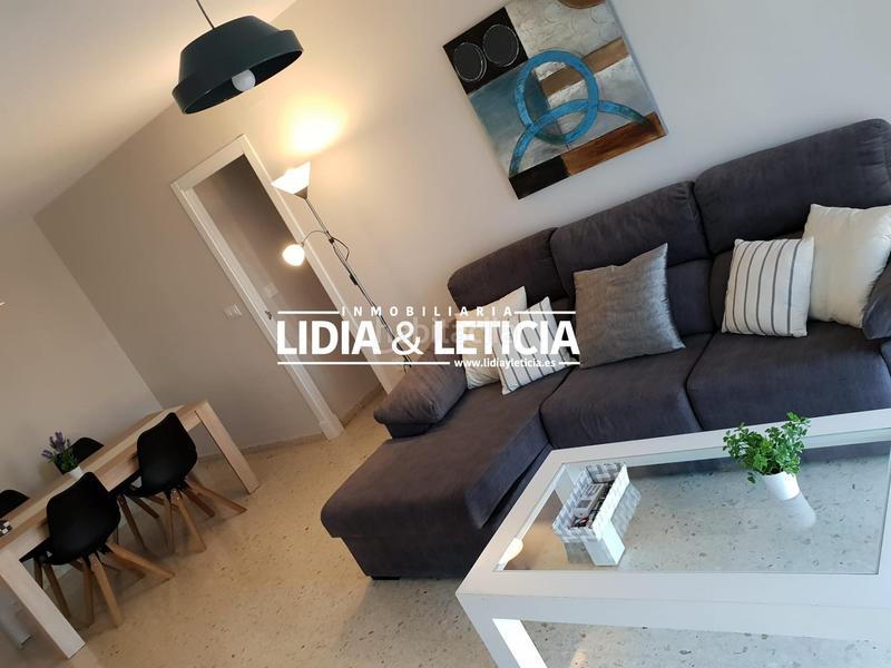 Foto bd6d4a1c-633c-476e-affa-29be8ef17e2c. Appartamento con parcheggio in La Paz Alcalá de Guadaira