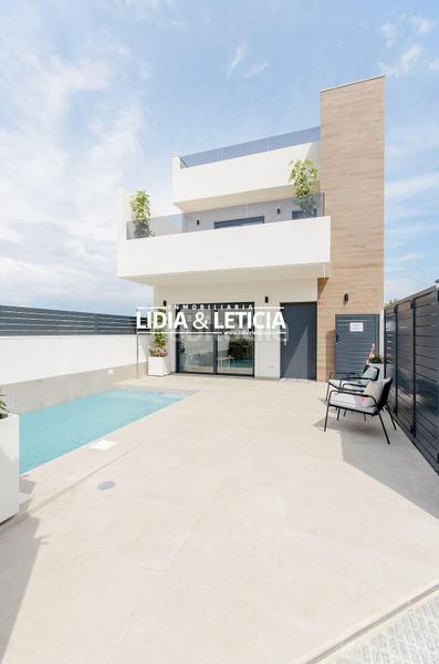 Foto 592338bc-6312-4bab-96f4-ccff96fcdf42. Terrain résidentiel dans Oromana Alcalá de Guadaira