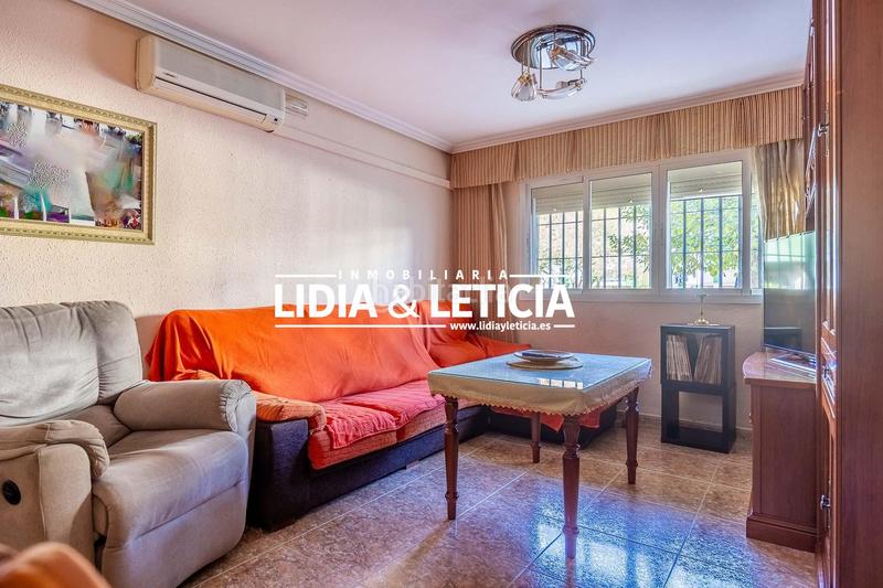 Foto c0e1e677-8321-418f-b06f-a38ef12cc2cf. Pis a Centro Montequinto