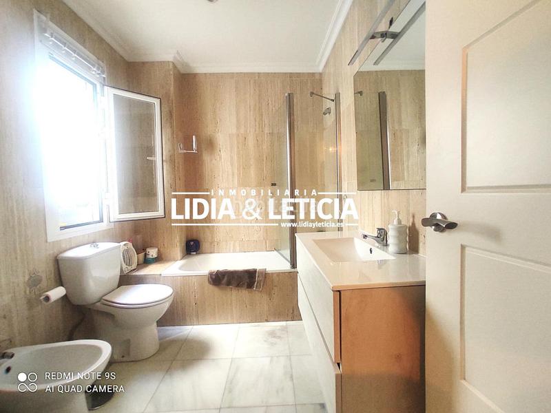 Foto 5f2337f4-9616-4570-8630-4db7f2225ee0. Casa espectacular casa en pleno Centro de alcala de guadaira en Alcalá de Guadaira