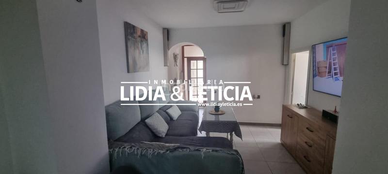 Foto f16233c5-1bed-4fef-9be4-192651acb4d9. House in Centro Alcalá de Guadaira