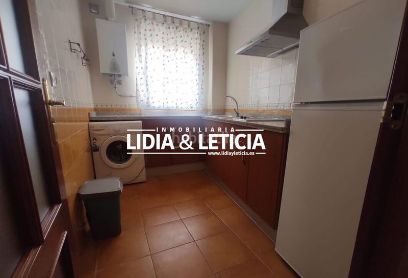 Foto 8201b8f6-beda-4643-8ed5-90a3aa6f1bcf. Apartament a Centro Alcalá de Guadaira