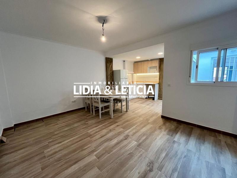 Foto 268046ab-9836-4e7a-a899-f27ff275ab9d. Miete erdgeschoss in Centro Alcalá de Guadaira